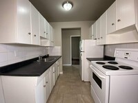 Murray Apartments in Edmonton, AB - Building Photo - Building Photo