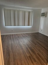 1340 E Stearns Ave in La Habra, CA - Building Photo - Building Photo