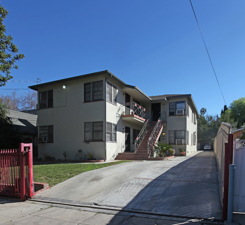 1418 N Avenue 47 in Los Angeles, CA - Building Photo