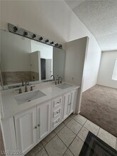 8220 Neptune Beach Ave in Las Vegas, NV - Building Photo - Building Photo