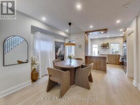 37 Gilbert Ave in Toronto, ON - Building Photo