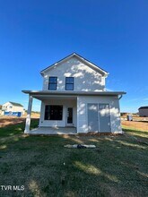 4196 Oak St in Blountville, TN - Building Photo - Building Photo