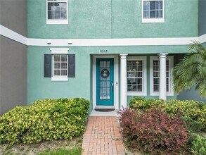 10165 Ridgebloom Ave in Orlando, FL - Building Photo - Building Photo
