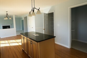 6 Pepperbush Court, Unit 6PepperbushCt in Grafton, MA - Foto de edificio - Building Photo