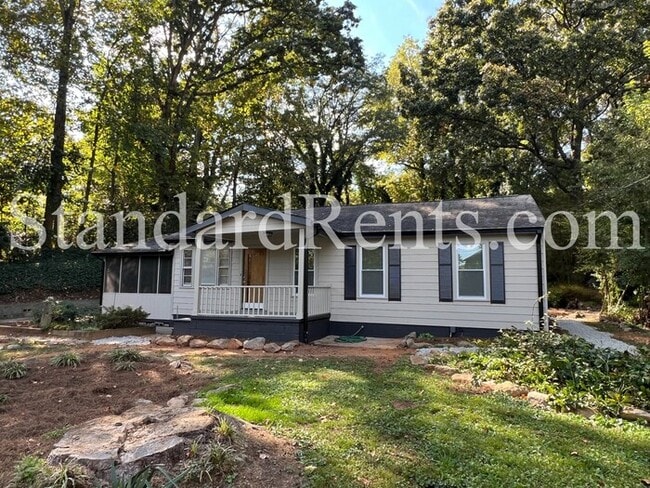 property at 1752 Wenlock St NW