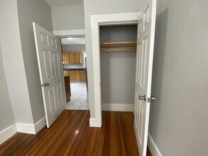19 Roseclair St, Unit 3 in Boston, MA - Building Photo - Building Photo
