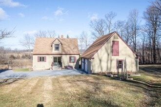 396 Prindle Rd in Charlotte, VT - Building Photo - Building Photo