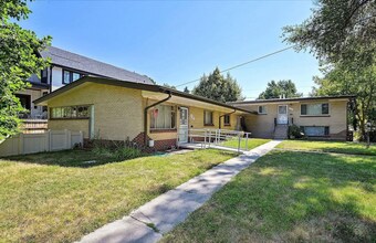 2480 S Lafayette St, Unit 2490 in Denver, CO - Building Photo - Building Photo