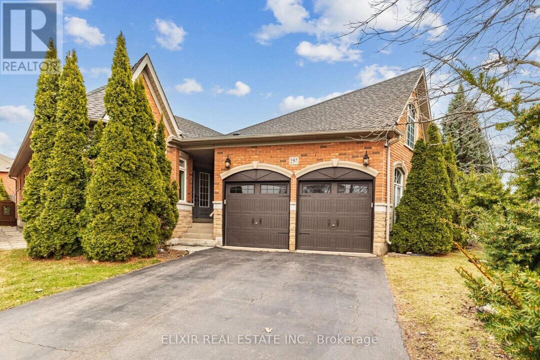 397 Burloak Dr in Oakville, ON - Building Photo