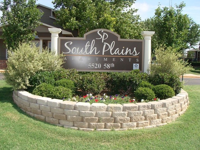 Southstead Apartments in Lubbock, TX - Building Photo - Building Photo