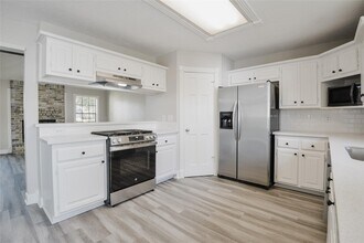 3223 Deep Anchor Way in Crosby, TX - Building Photo - Building Photo