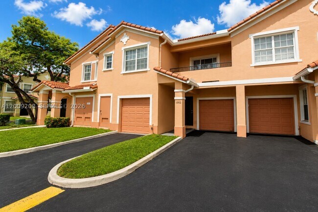 property at 1002 Belmont Ln