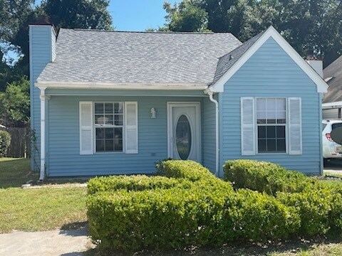 1723 James Buchanan Dr in Biloxi, MS - Building Photo