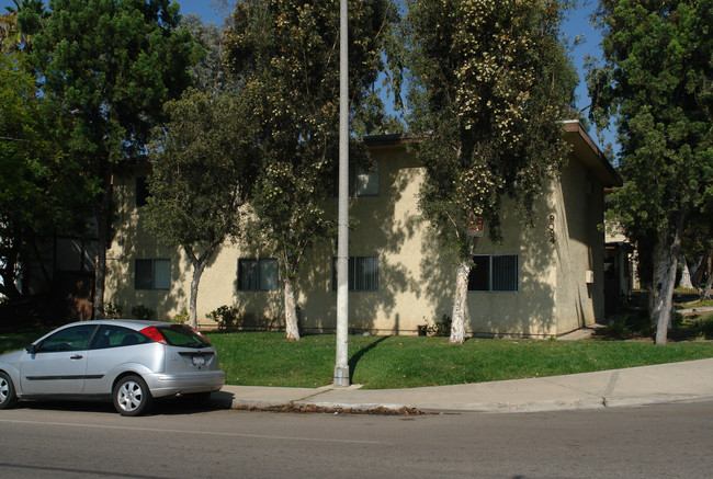 9094 Harness St in Spring Valley, CA - Building Photo - Building Photo