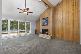 5905 Volunteer Pl in Rockwall, TX - Building Photo - Building Photo