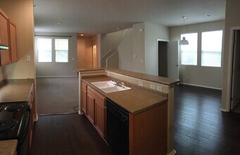 3401 Florence Way in Denver, CO - Building Photo - Building Photo