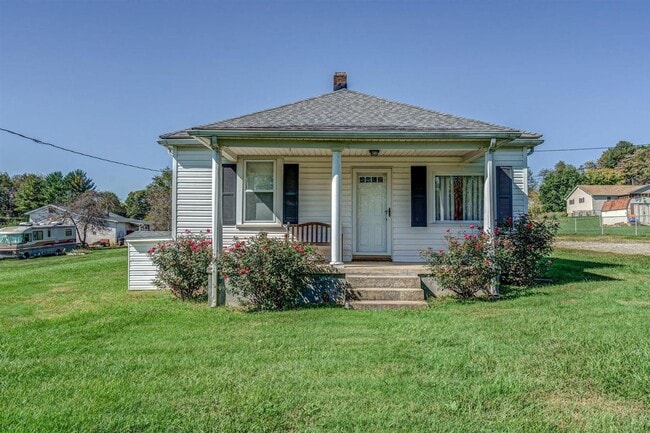 property at 4332 Old Mountain Rd NE