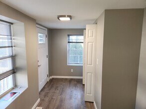 2-152 E Walnut St in Oglesby, IL - Building Photo - Building Photo