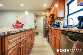 117 Glenville Ave, Unit 1 in Boston, MA - Foto de edificio - Building Photo