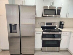 2903 Victoria Cir in Coconut Creek, FL - Building Photo - Building Photo