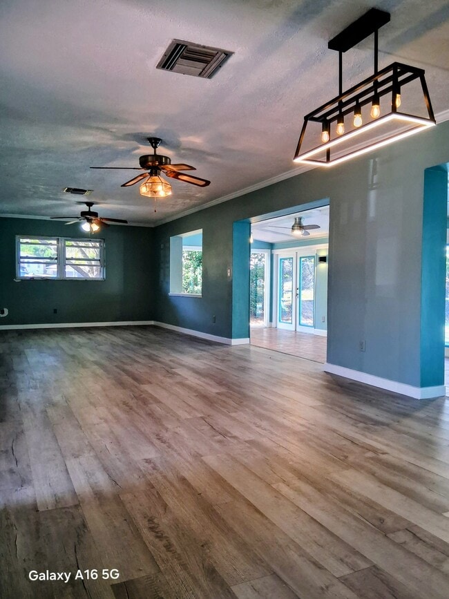 property at 1295 Pilgrim Rd