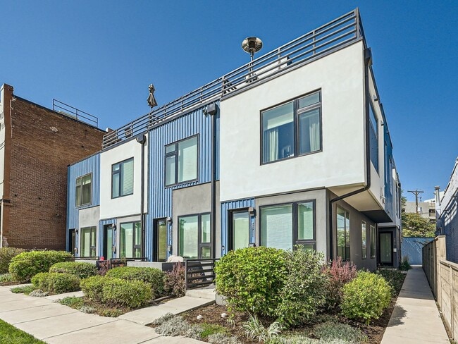 property at 3815 Franklin St