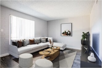 Radius Apartments in Phoenix, AZ - Foto de edificio - Building Photo