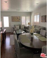 2821 S Harcourt Ave in Los Angeles, CA - Building Photo