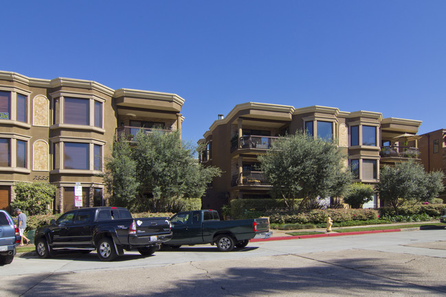 Eads Of La Jolla in La Jolla, CA - Building Photo - Building Photo