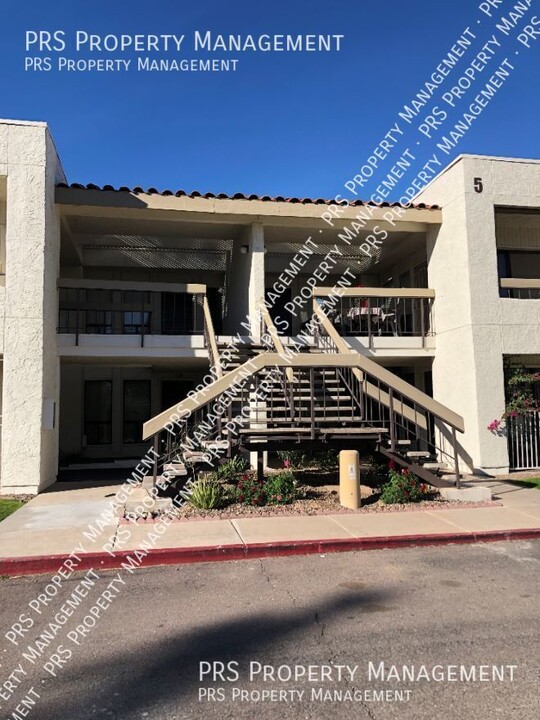 3002 N 70th St in Scottsdale, AZ - Building Photo