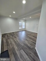 25415 Morse Dr in Chantilly, VA - Building Photo