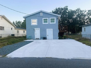 905 W 12th St in Sanford, FL - Building Photo - Building Photo