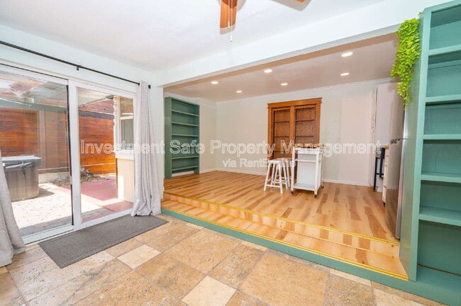 property at 4982 Baltimore Dr