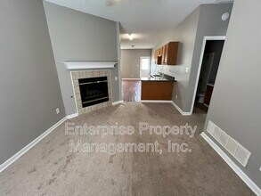 3935 Autumn Harvest Ln in Memphis, TN - Building Photo - Building Photo