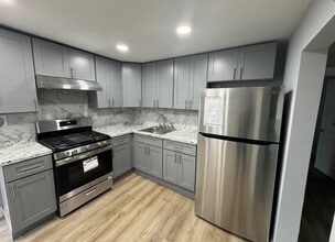 5 Alfred St, Unit 1 in Binghamton, NY - Building Photo - Building Photo