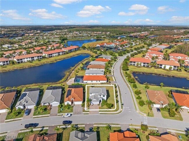 property at 11884 Arbor Trace Dr