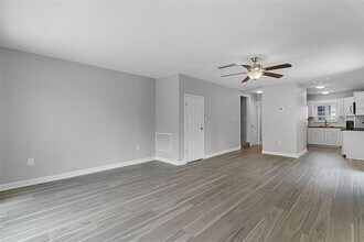 1252 Villa Ln in Apopka, FL - Building Photo - Building Photo