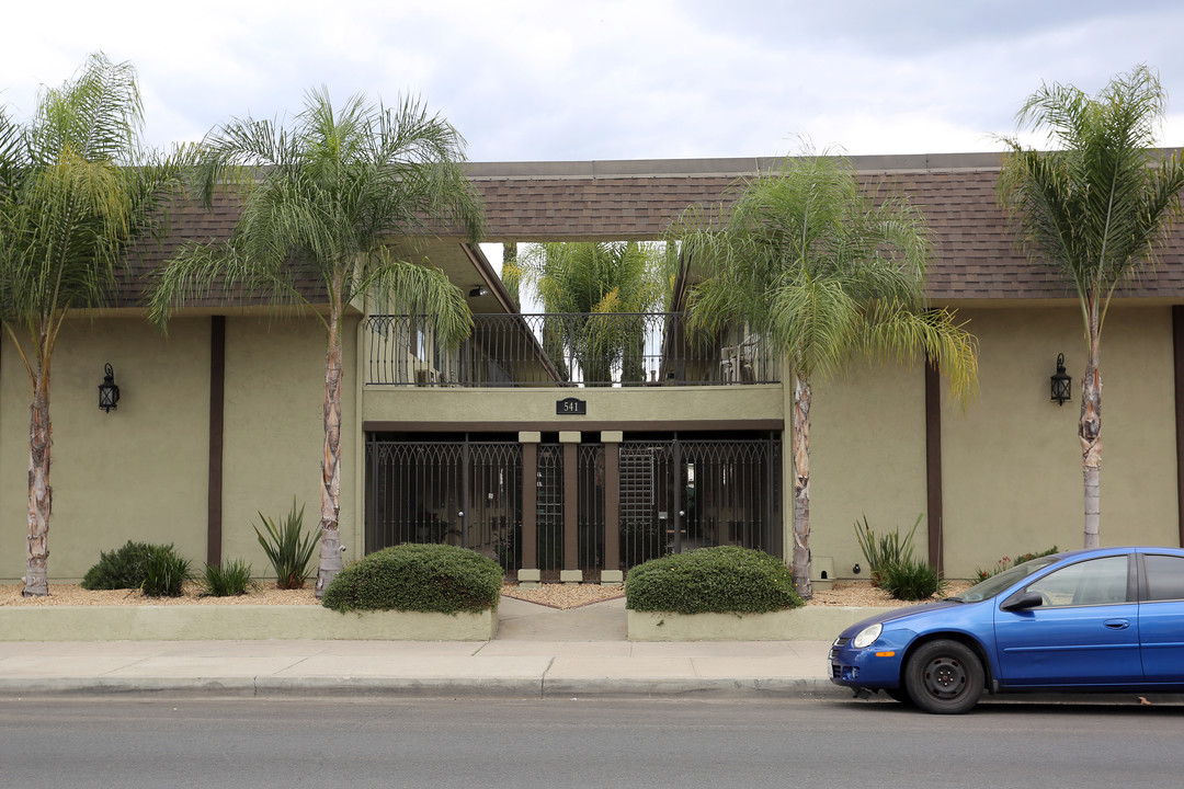 Golden Apartments in El Cajon, CA - Building Photo