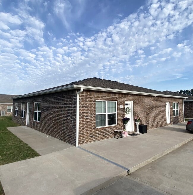 1109 Hope Dr, Unit 9A, Unit 9A