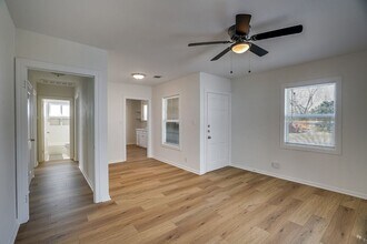 2933 Moss St in Austin, TX - Building Photo - Building Photo