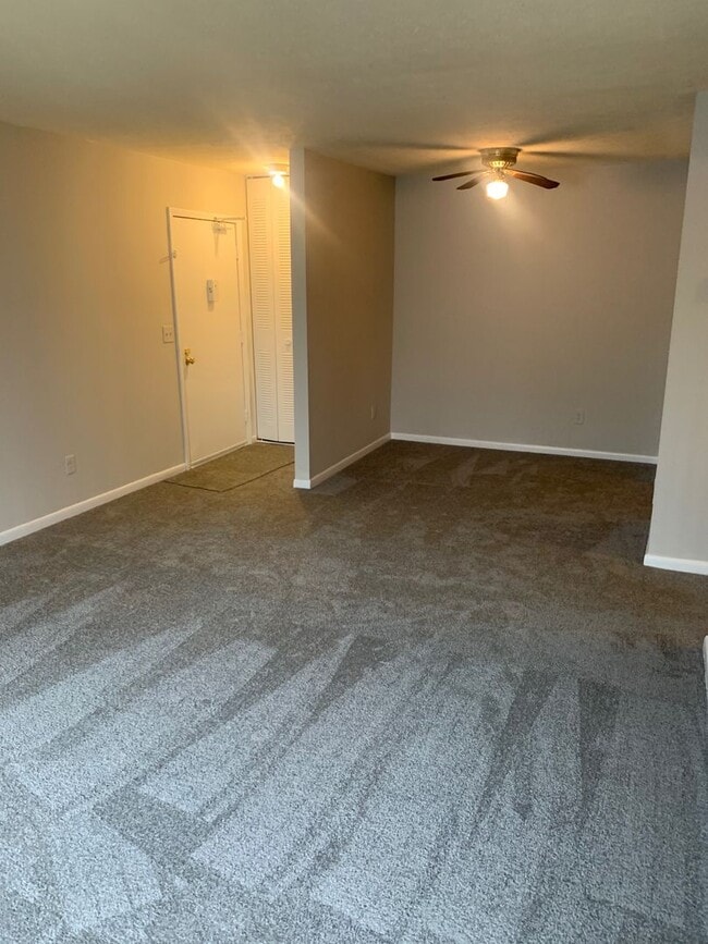 property at 400 Orchard Trace Ln