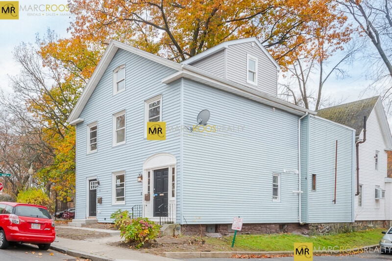 3 School St, Unit #2 in Boston, MA - Building Photo