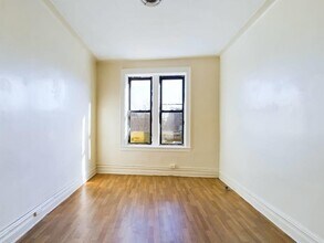4906 Fort Hamilton Pkwy-Unit -Unit 3 in Brooklyn, NY - Building Photo - Building Photo