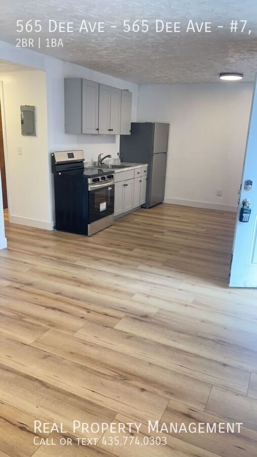 565 Dee Ave in Logan, UT - Building Photo - Building Photo