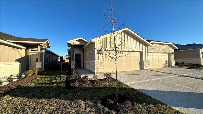 property at 9832 Grosbeak Ln