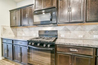 3623 Bright Moon Ct in Park Row, TX - Building Photo - Building Photo
