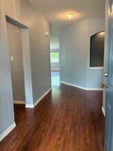 1021 Tudor House Rd in Pflugerville, TX - Building Photo - Building Photo