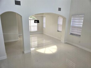 3124 SW 154th Pl in Miami, FL - Building Photo - Building Photo