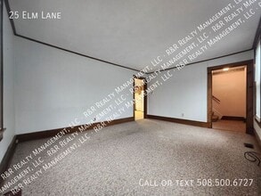25 Elm Ln in Northbridge, MA - Building Photo - Building Photo