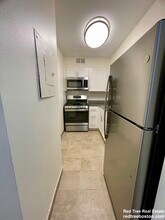 185 Freeman St, Unit 532 in Brookline, MA - Building Photo - Building Photo